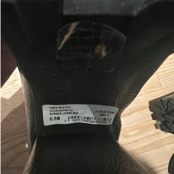 Schutz Zhara Black Lace Up Winter Stacked Leather Boots 6.5 New without box - Picture 5 of 5